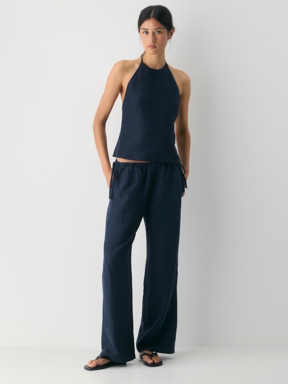 EUC ARITZIA x WILFRED - Artisan Pant - CruiseLinen in Admiral Navy Blue, XS